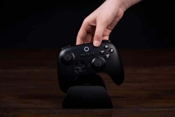 8BitDo Ultimate BT Pad - Black - Image 6